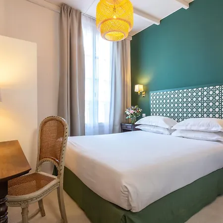 酒店 Le Relais De Poste Centre Historique 2*
