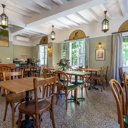 酒店 Le Relais De Poste Centre Historique 2*