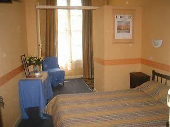 Le Relais De Poste Centre Historique 酒店